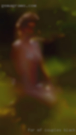 For m/f Couples black (mostly) dating or single male.