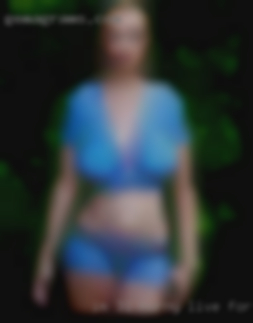 Im 31 horny live for the moment.