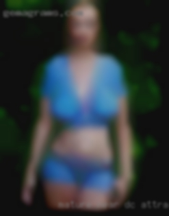 Mature near DC, attractive woman nude with curves.